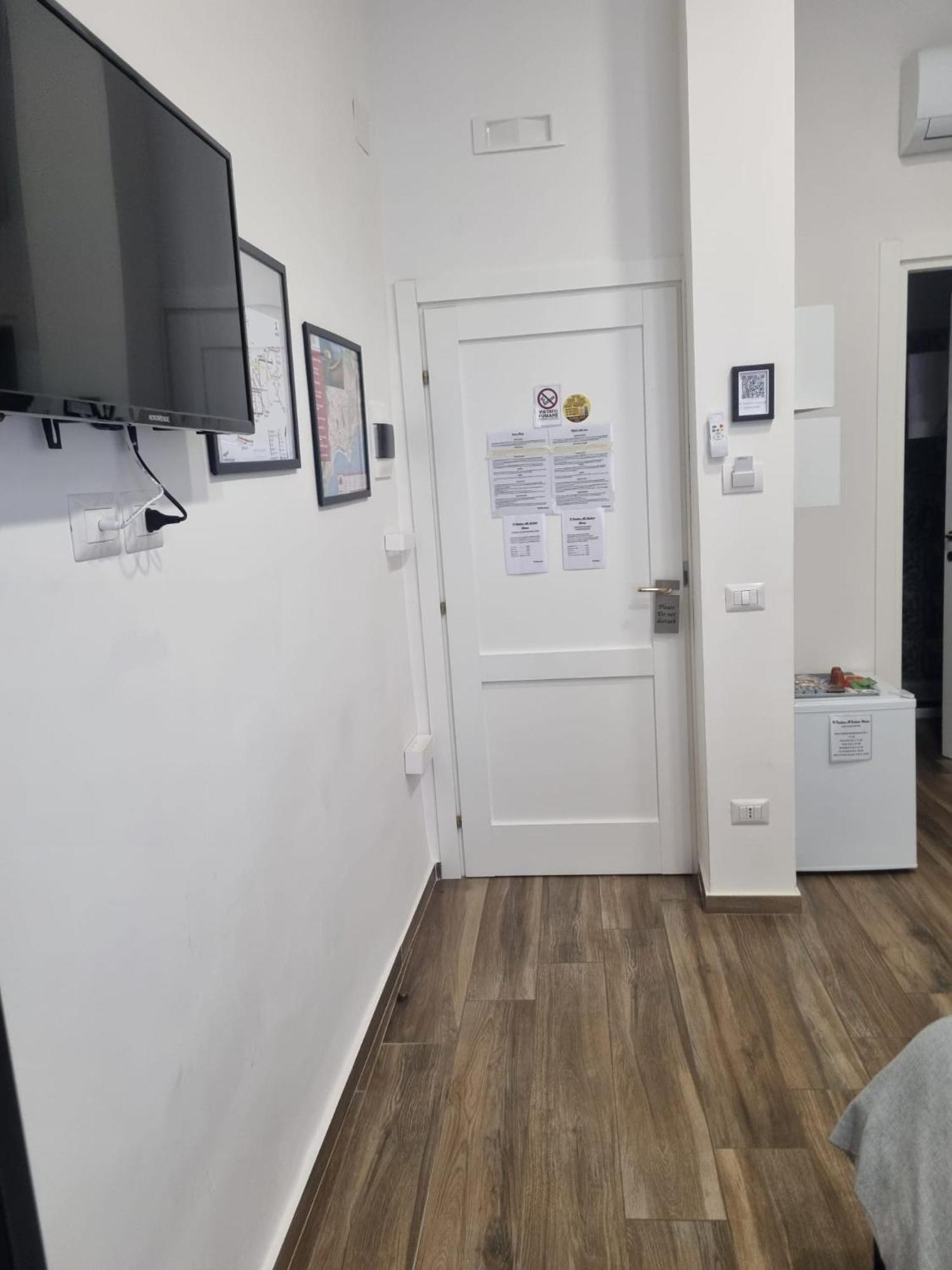 Guest house Il Fondaco All'archivio Storico Naples
