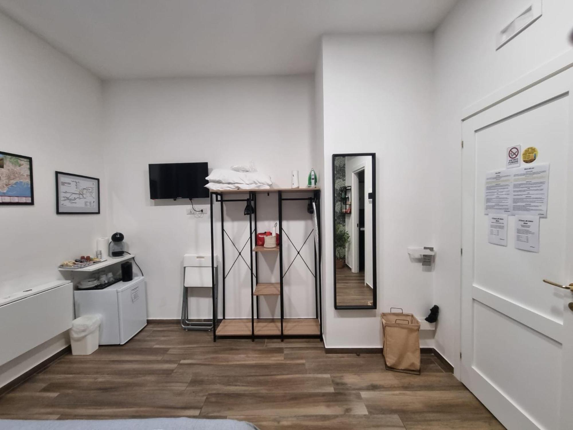 Il Fondaco All'archivio Storico * Naples